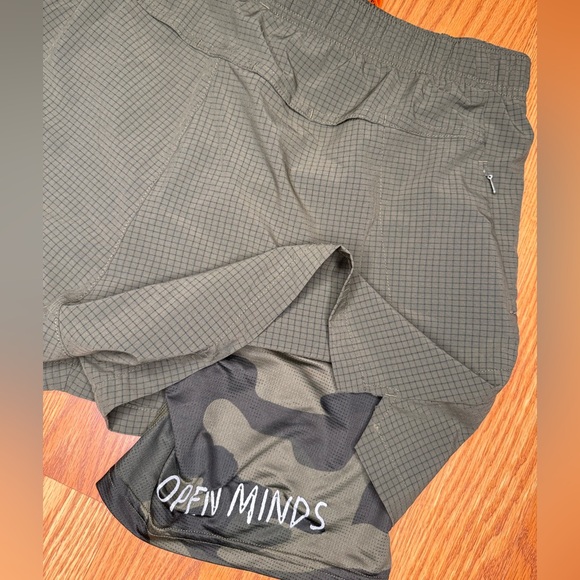 Roark Magnetic Dark Olive Athletic Shorts - Picture 5 of 5